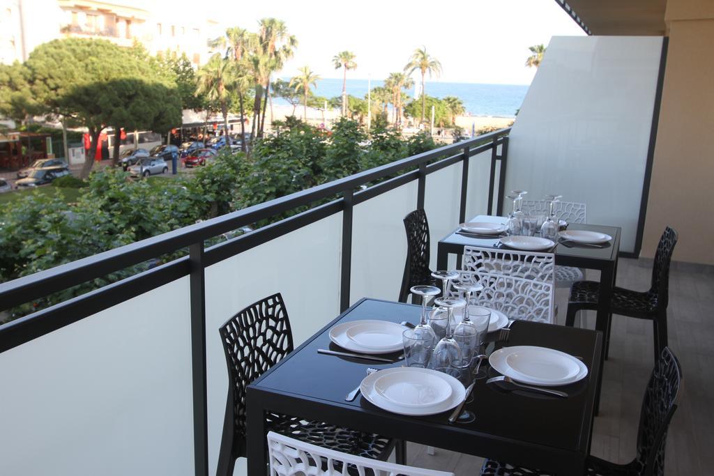 Apartamentos Cambrils Playa Spa מראה חיצוני תמונה